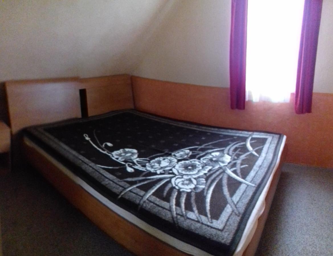 Arany Apartman Zsory Mezőkövesd Εξωτερικό φωτογραφία
